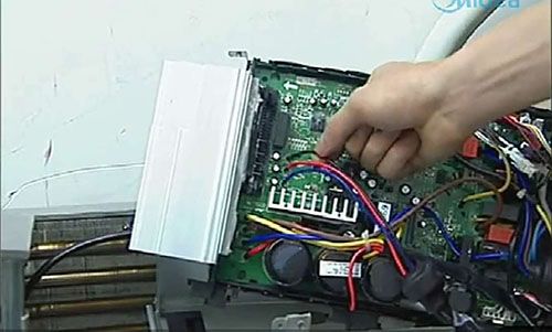 遵义美的空调电话是多少